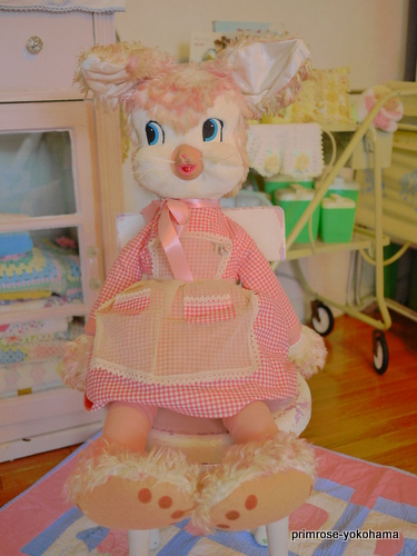 プリムローズ横浜 / Vintage Gund Bunny